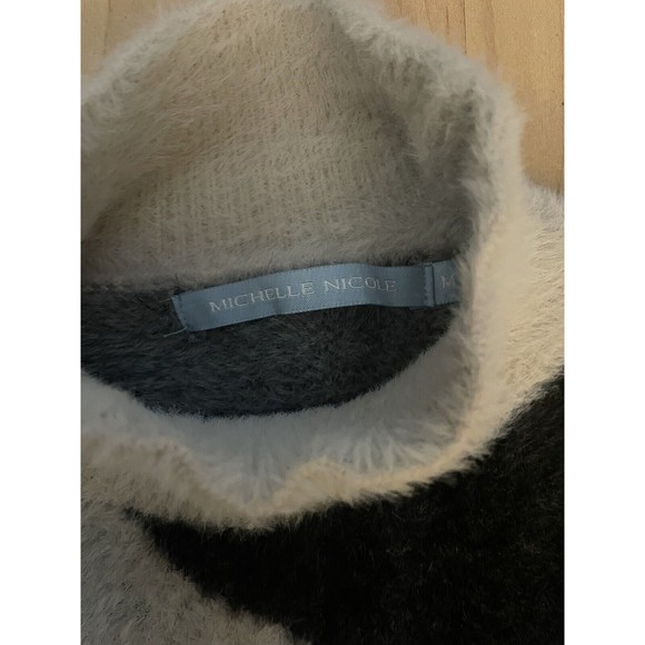 Michelle Nicole Sweater Women's Medium Grey/White/Black Geometric Wool Blend - Picture 6 of 7